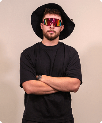 Kian_Author_profile-2