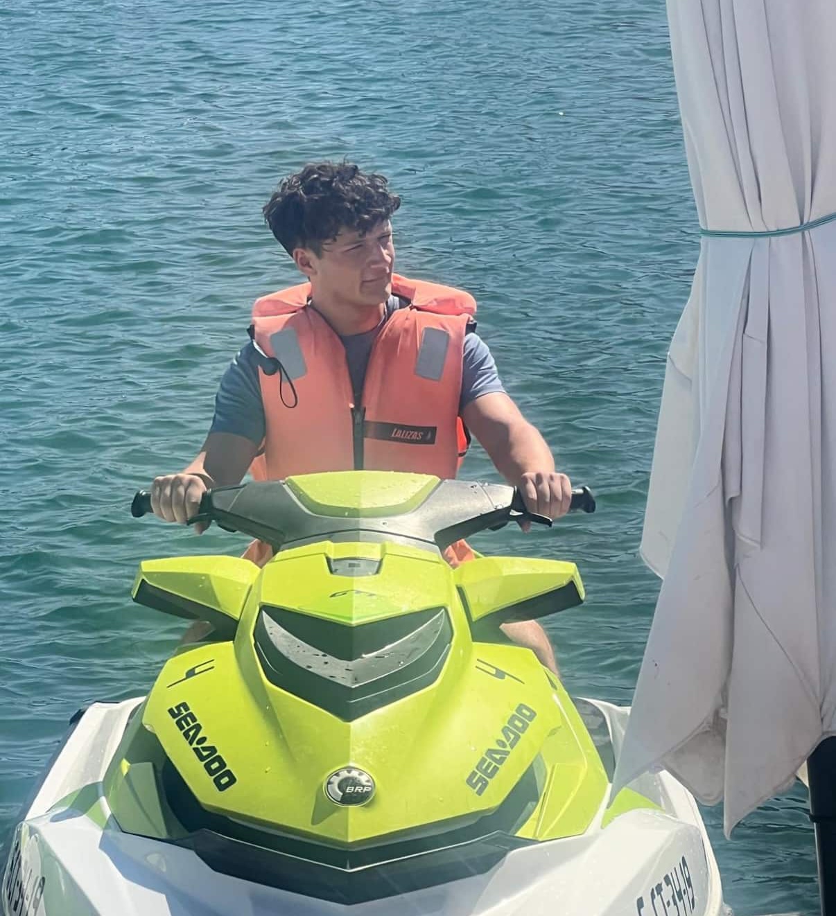 brad-jetski