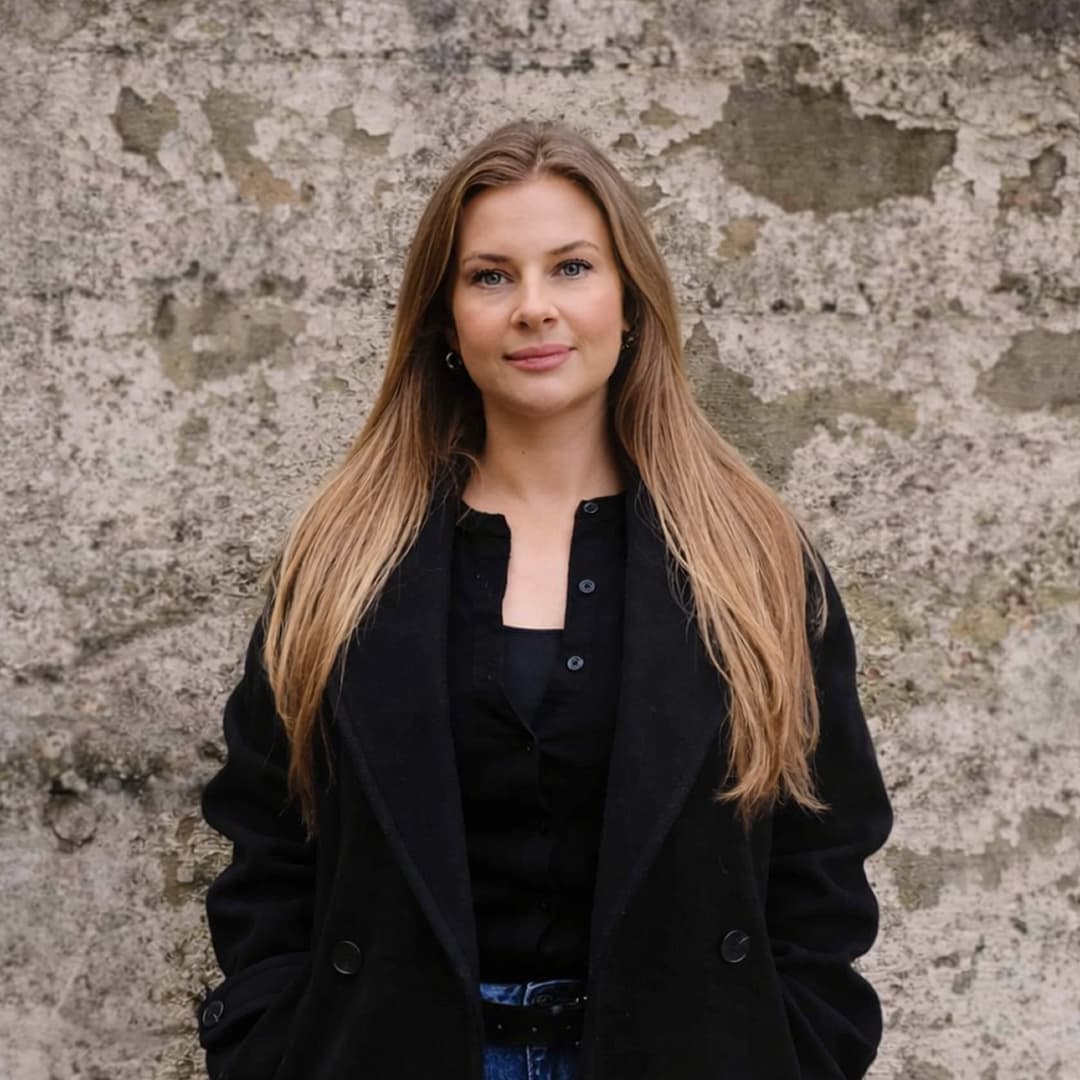 Digital marketing and web design specialist Laura supporting website development and branding